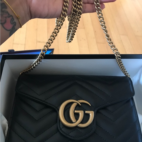Gucci The GG Marmont chain mini bag - Picture 8 of 16